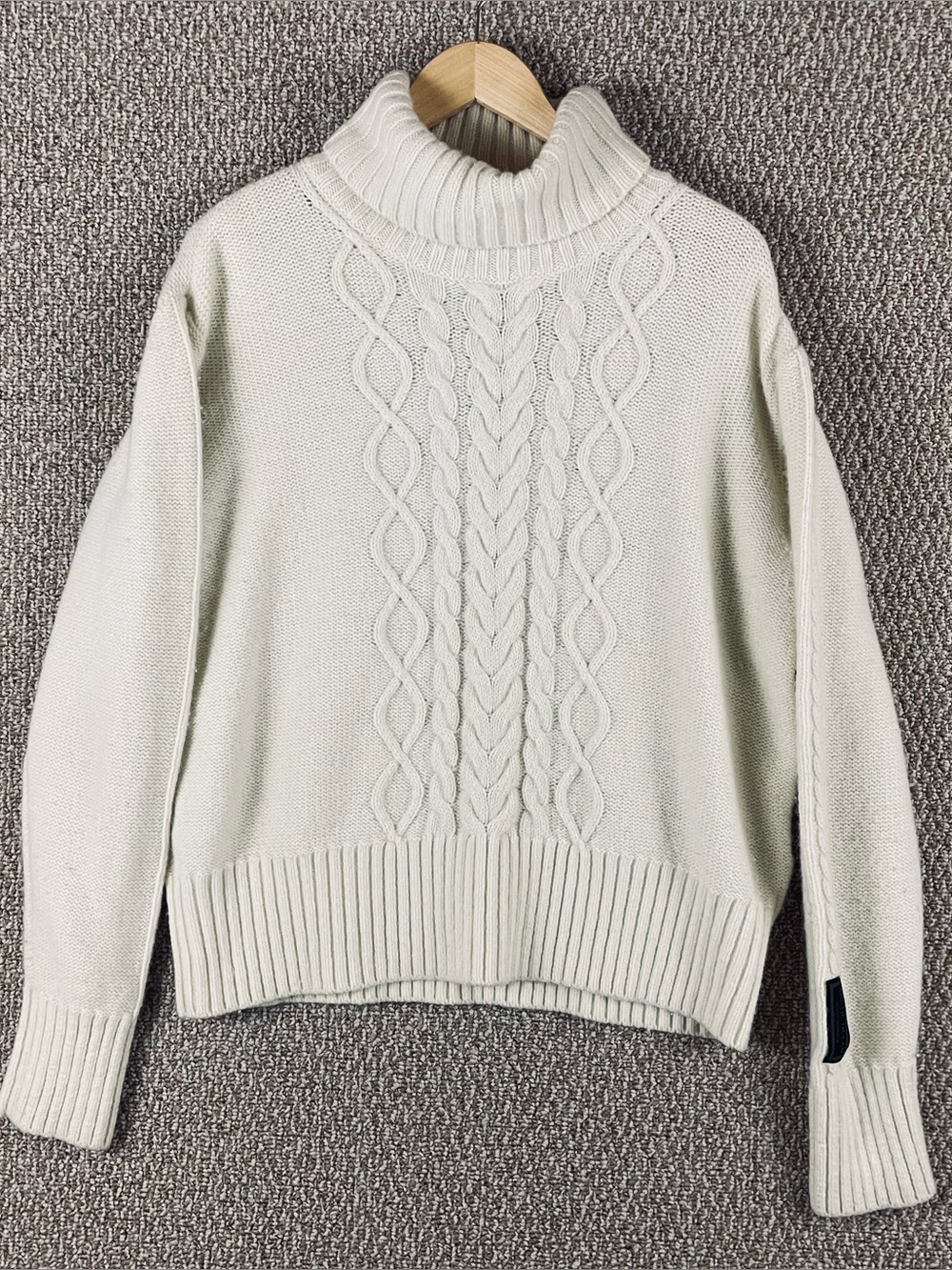 Helly Hansen Sweater Women XL Arctic Ocean Cable Knit Fisherman Turtleneck B39